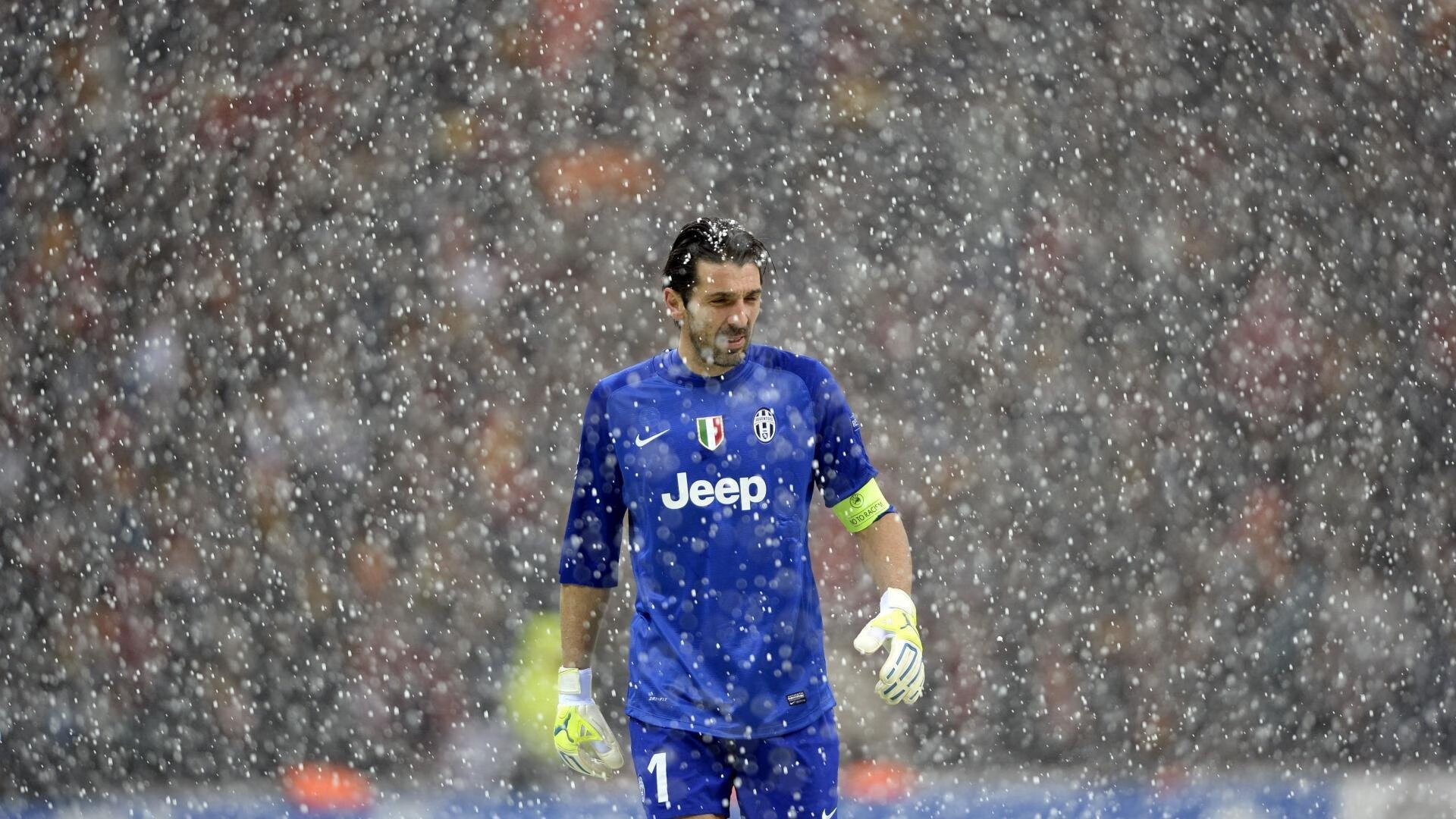 传奇战役再现，那些年我们一同追过的欧冠，欧冠经典回顾